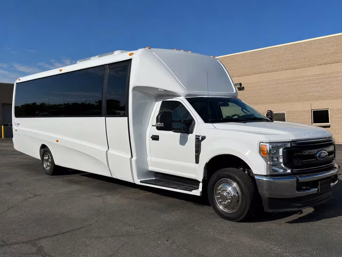 20 passenger minibus