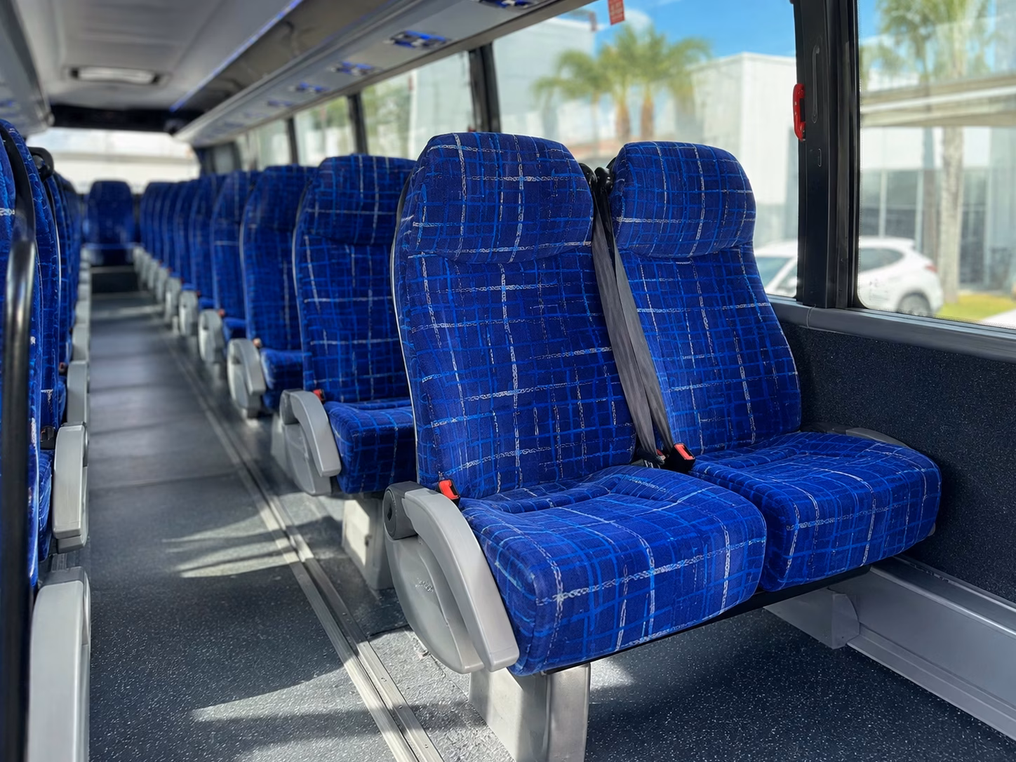 how to rent wedding shuttle buses in pawtucket online