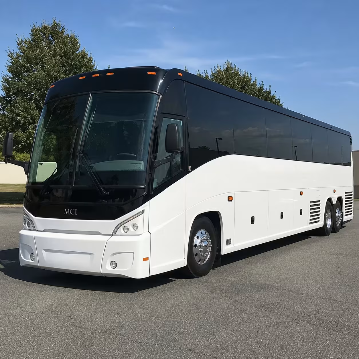 multi day charter bus rentals for pawtucket groups traveling far