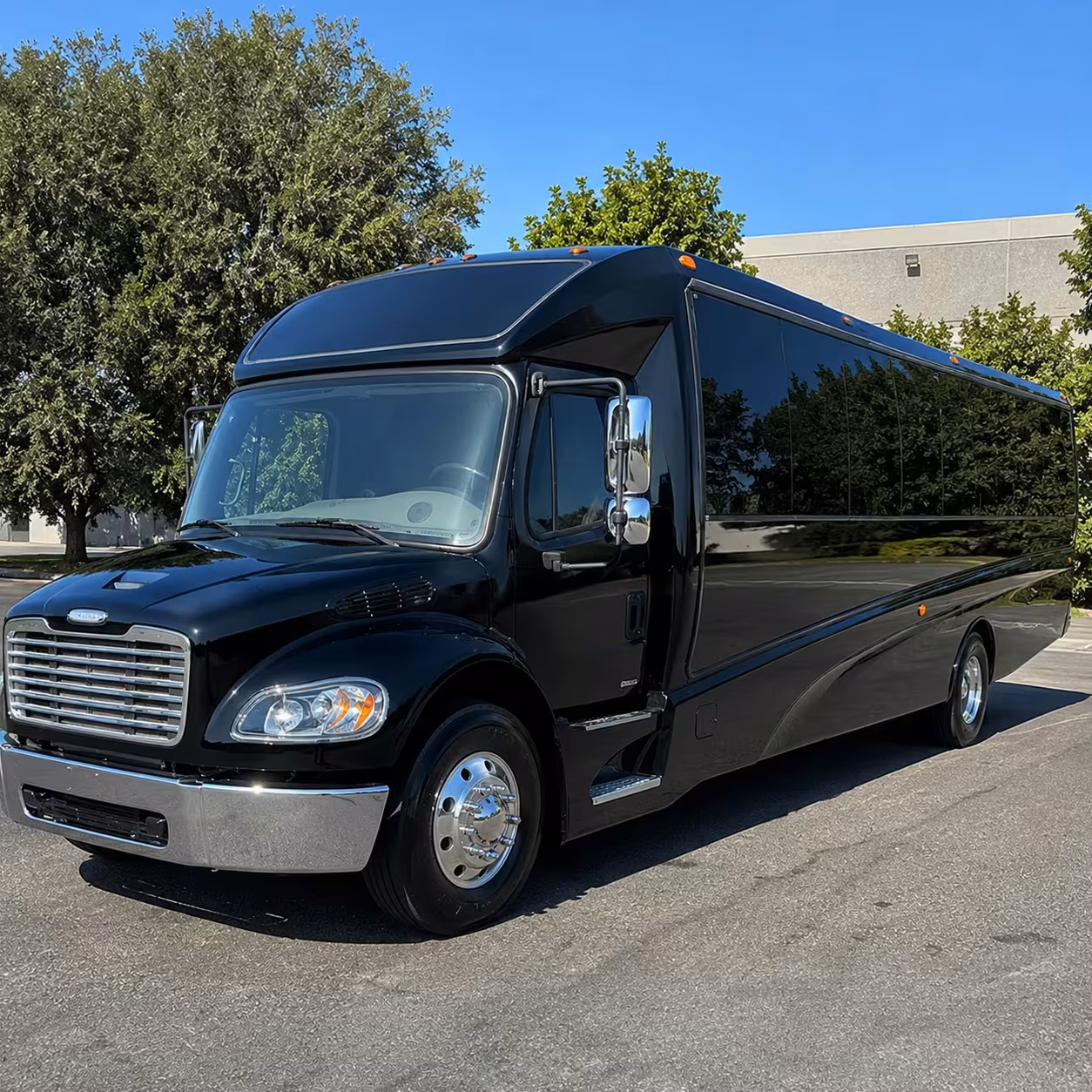 pawtucket 15 passenger minibus rental