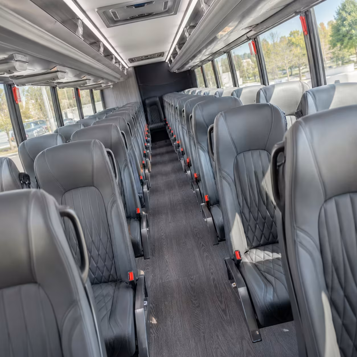pawtucket minibus rentals for local cultural field trips